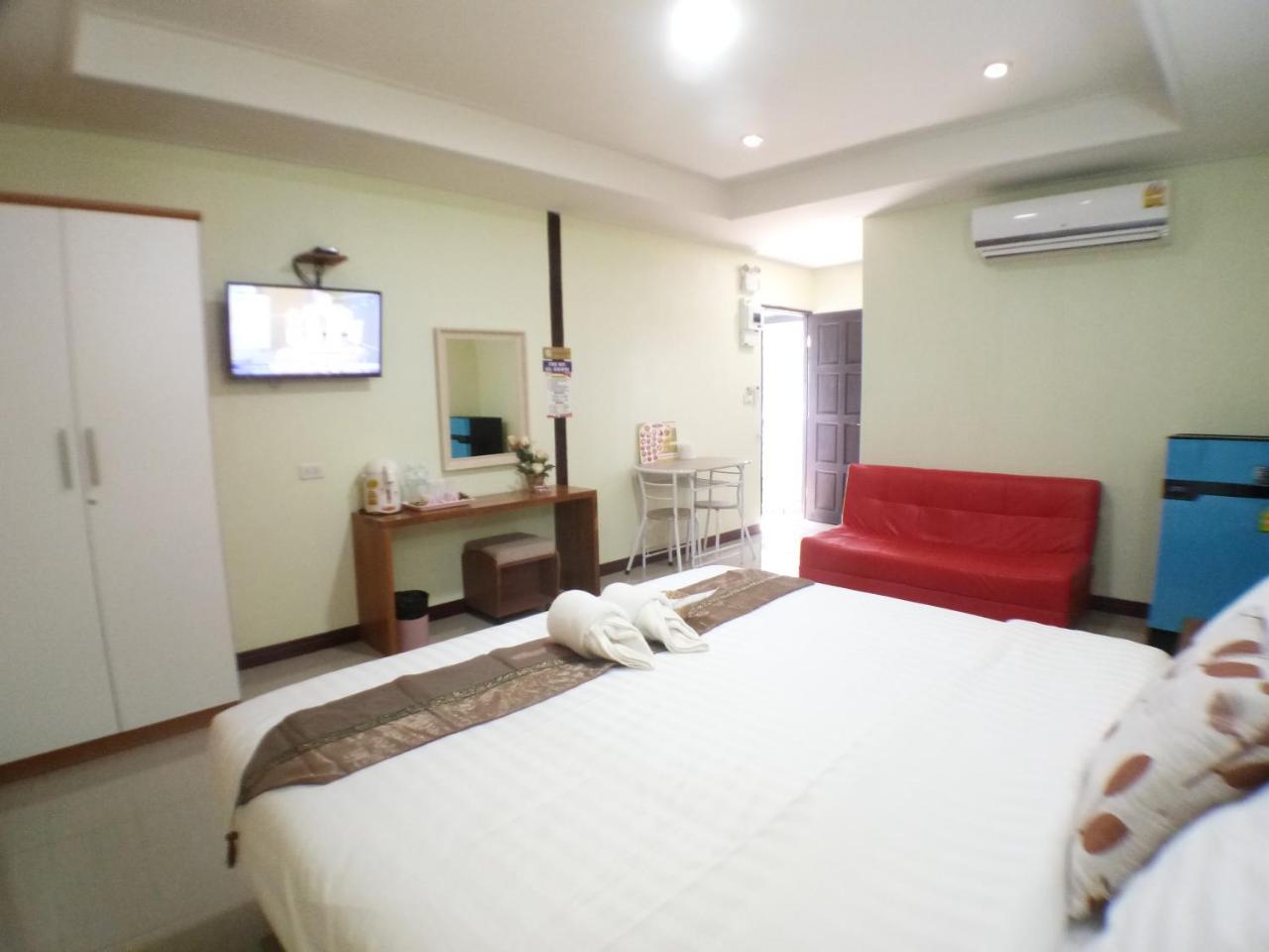Hi Tech Resort Kabin Buri Rom bilde